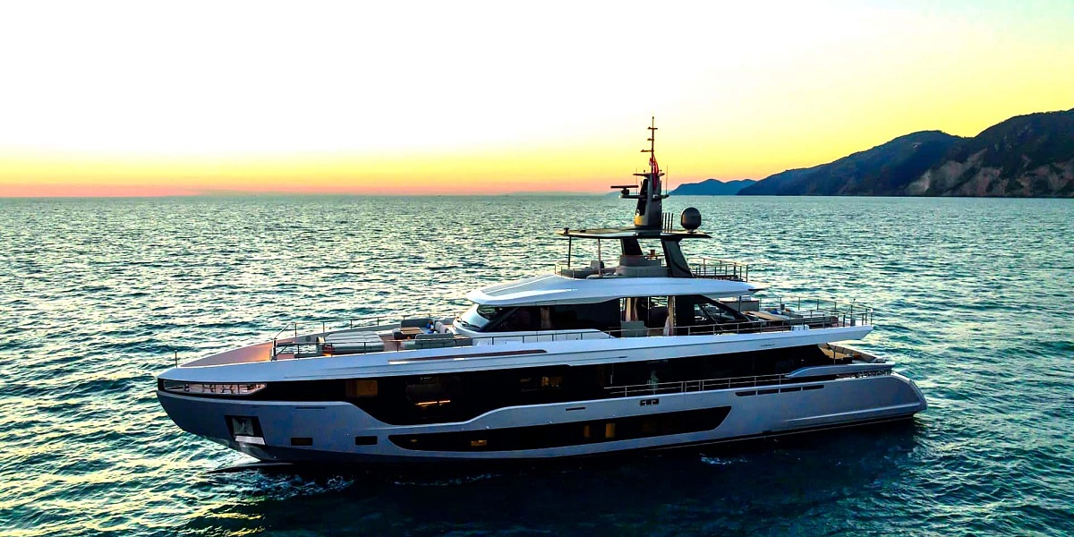 Аренда яхты Azimut Grande 36 luzdemar во Франции